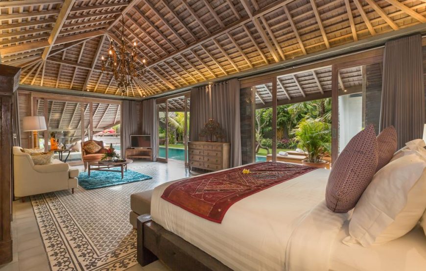 Jadine Bali Villa (2BR/3BR/4BR) – Canggu
