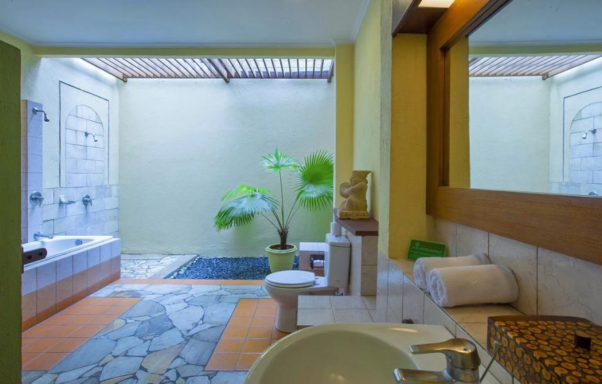 Mutiara Bali Boutique Resort Villas (1BR/2BR/3BR) – Seminyak