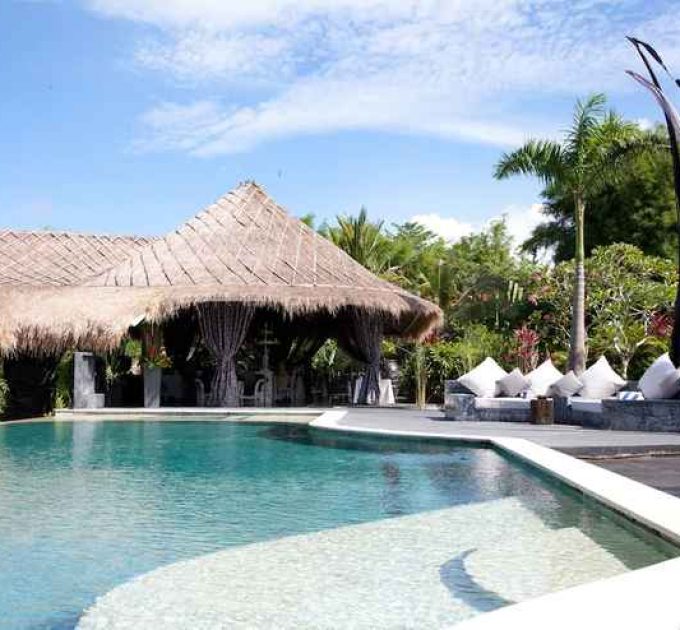 Villa Mathis (4BR/5BR) – Umalas