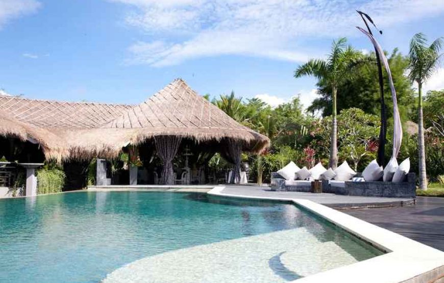 Villa Mathis (4BR/5BR) – Umalas