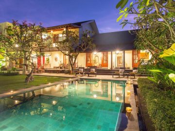Villa Bali Damai (2BR/3BR) – Seminyak